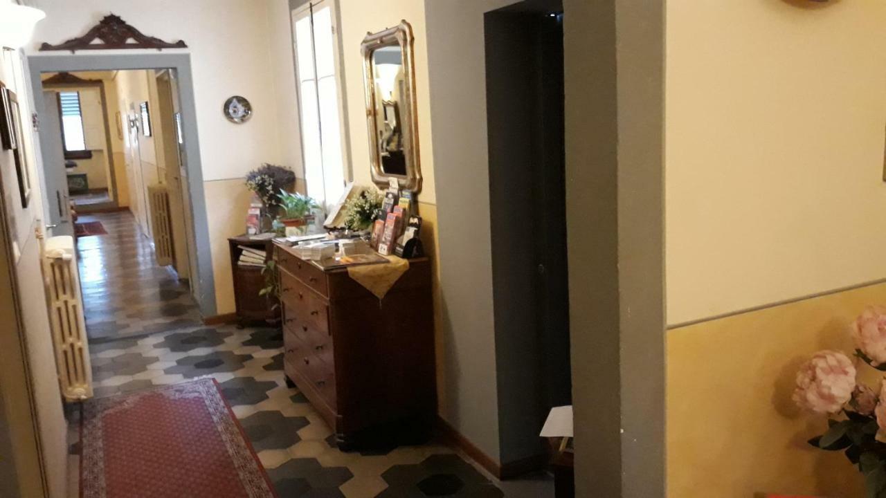 Bellevue House Affittacamere Firenze Bagian luar foto
